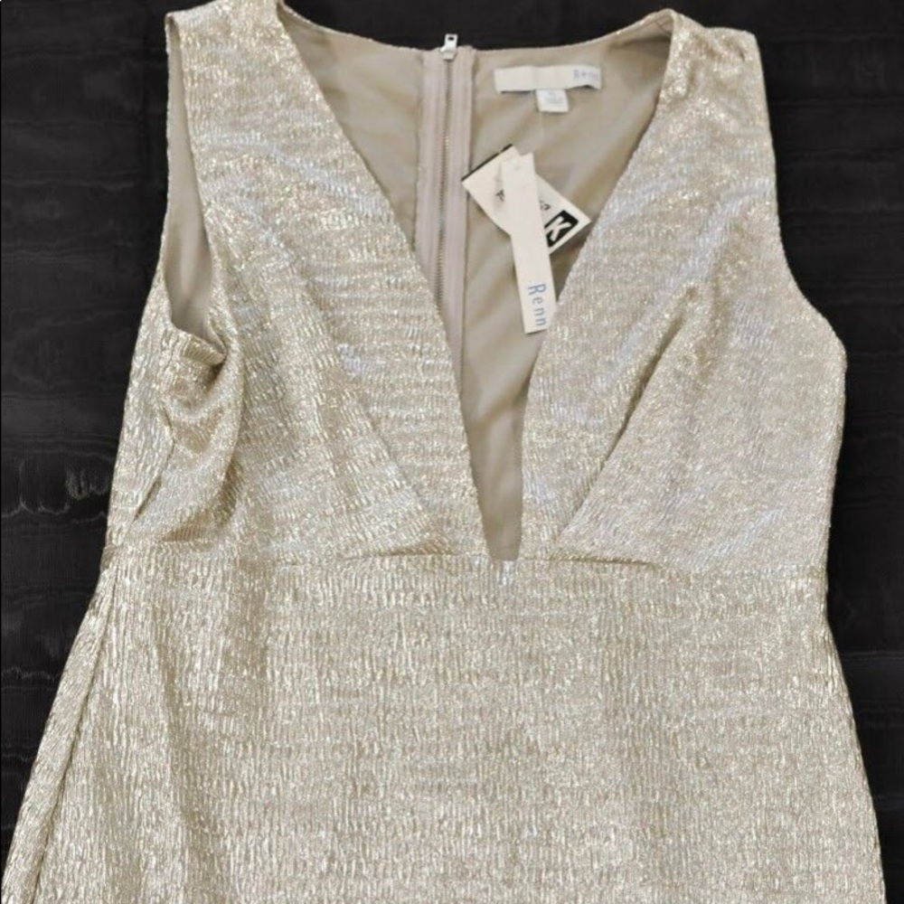 RENN Sleeveless plunging neckline silver lame Mini Dress sz l. NWT